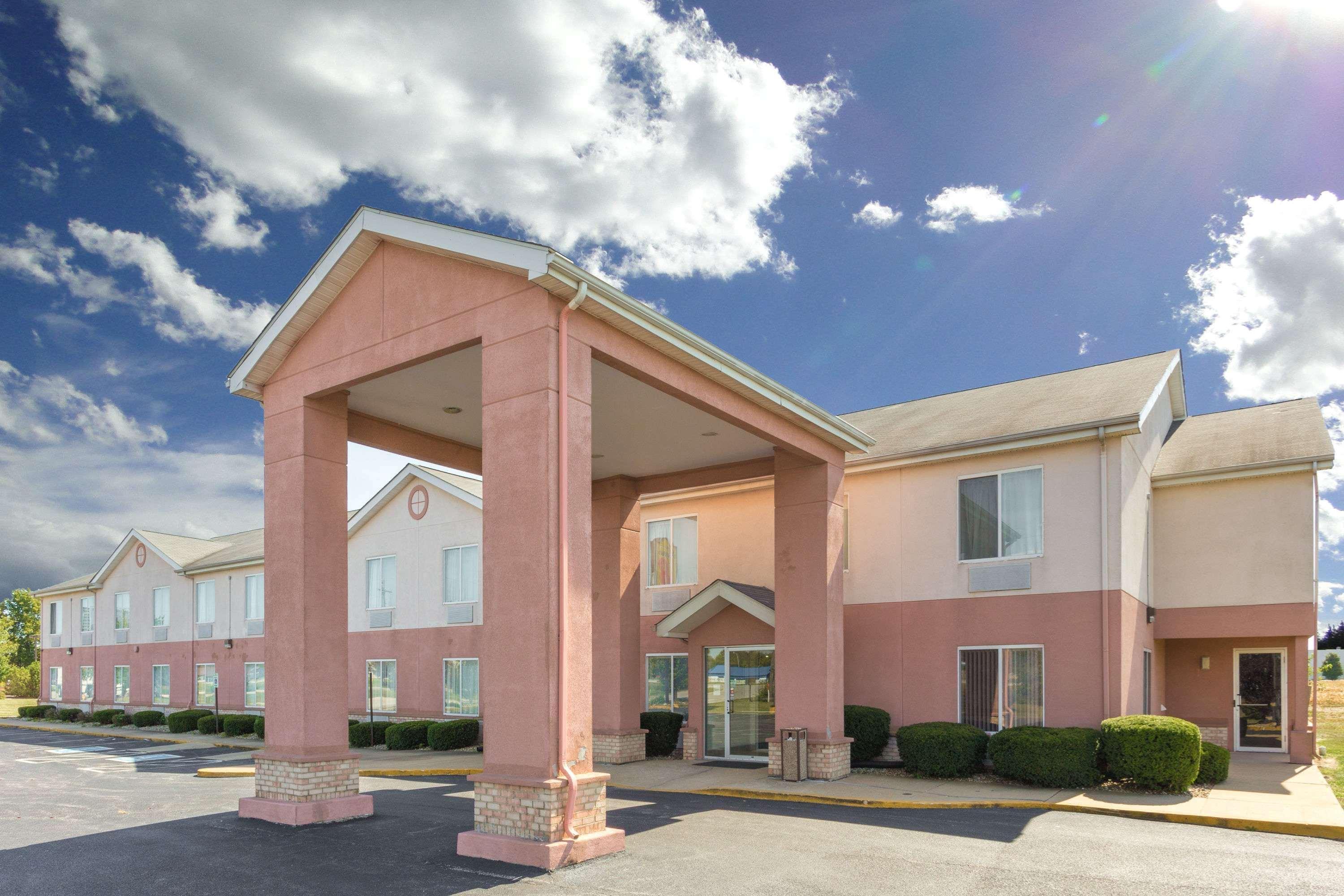 Super 8 By Wyndham In