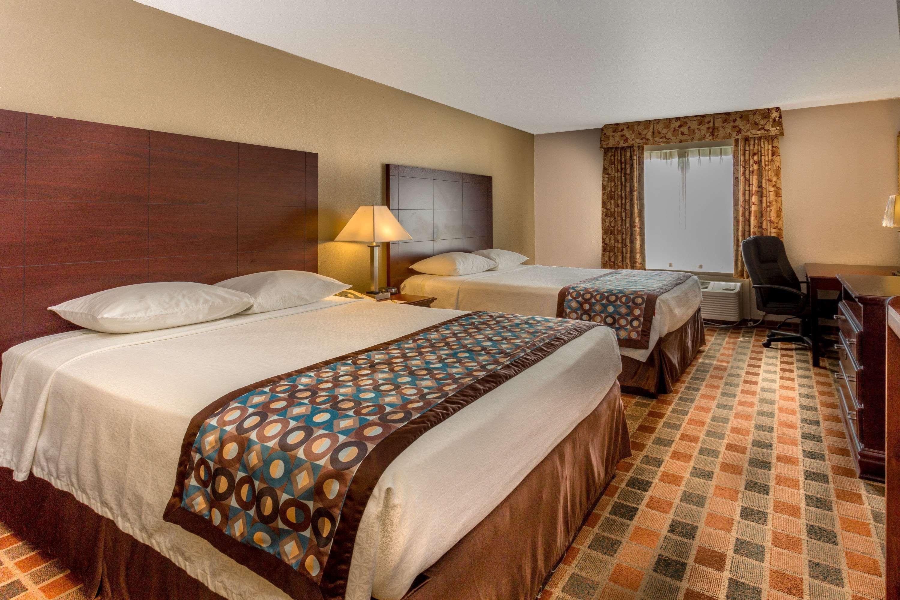 Hotel Super 8 By Wyndham In